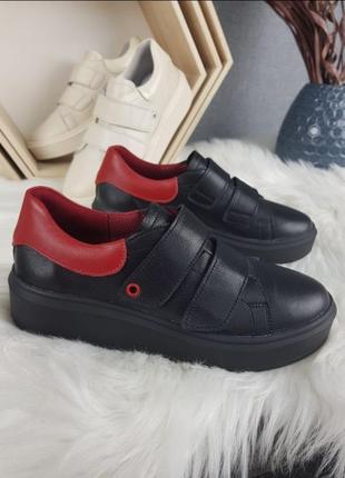 Кожаные кеды кроссовки черные/красные размер 32-392 фото
