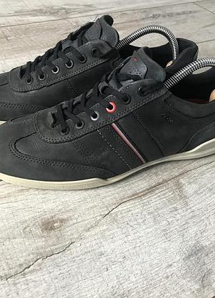 Кроссовки ecco
