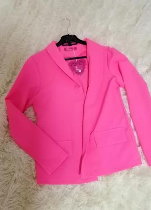 ⛔  літній невагомий блейзер піджак приємний до тіла яскравий насичений колір неонов