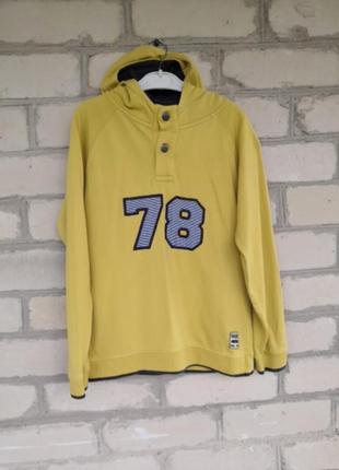 Худі з кап'юшоном