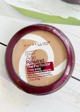 Пудра maybelline instant age rewind the perfector primer powder.