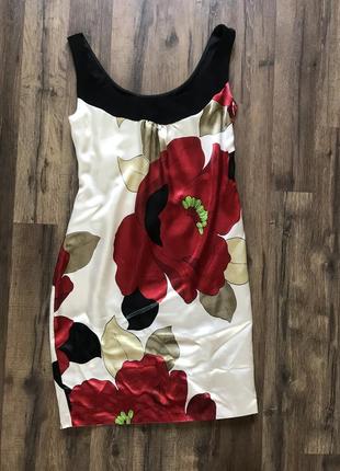 Платье шелковое