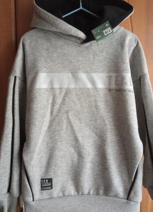 Очень крутая пайта для девочки или для мальчика фирмы lefties