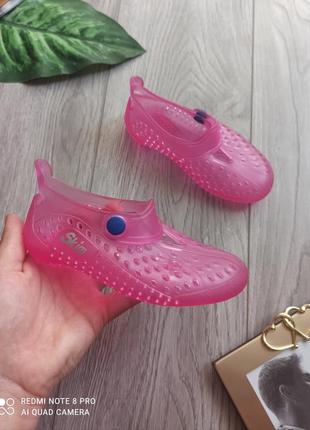 Капці, аквашузи, резинові капці skim