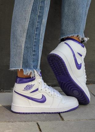 Nike air jordan 1 retro high court purple
женские высокие белые фиолетовые кроссовки найк джордан тренд осень весна жіночі модні високі білі кросівки