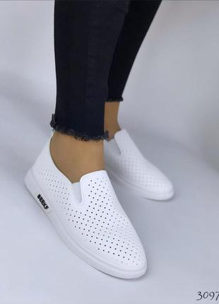 Мокасини жіночі білі