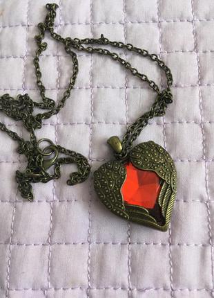 Кулон на ланцюжку серце