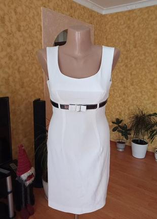 Платье футляр