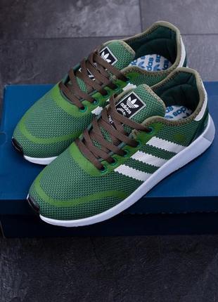 Чоловічі демісезонні спортивні кросівки adidas