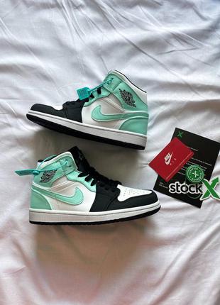 Кроссовки высокие nike air jordan 1 retro high "island green"