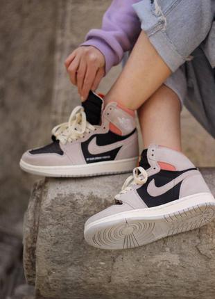 Nike jordan 1 retro grey crimson женские высокие трендовые кроссовки найк джордан високі жіночі трендові модні кросівки