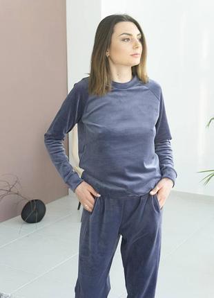 Велюровий спортивний костюм