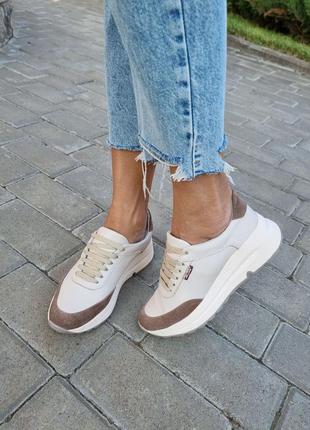 Кроссовки новинка