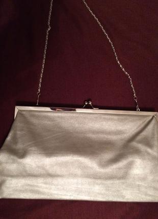 Срібна маленька сумочка