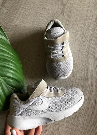 Кроссовки nike
