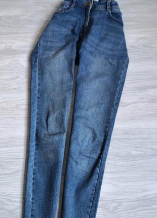 Синие базовые джинсы скинни на высокой посадке на талию2 фото