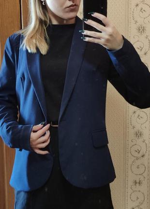 Темно-синий пиджак с принтованной подкладкой2 фото
