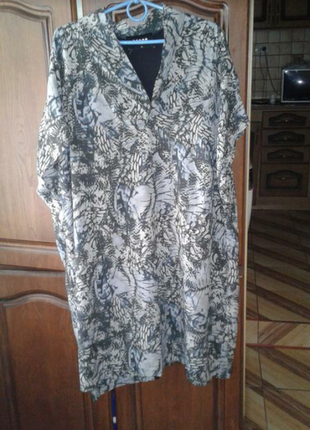 Легкое платье большого размера