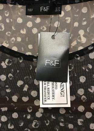 Очень красивая и стильная брендовая кофточка большого размера.