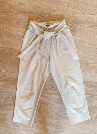 Легкі брюки zara