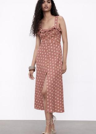 Zara платье из смесового льна с цветочным принтом