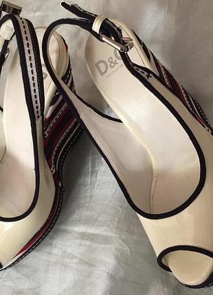 Лаковые босоножки d&g dolce&gabbana италия 37