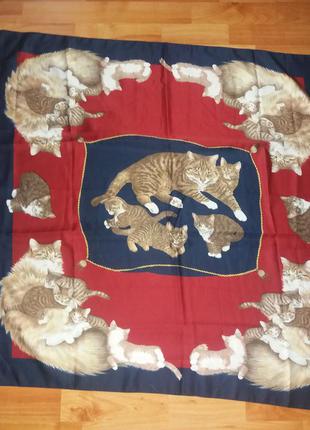 Хустка з кішками