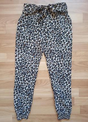 Классные летние брючки, джоггеры primark р.140-146