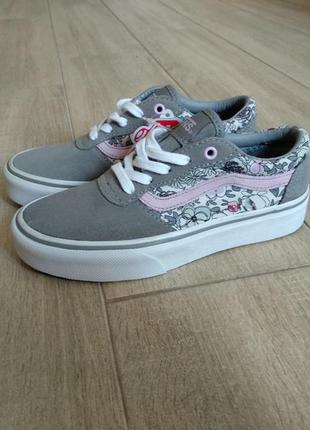 Кеды кожаные для девочки vans