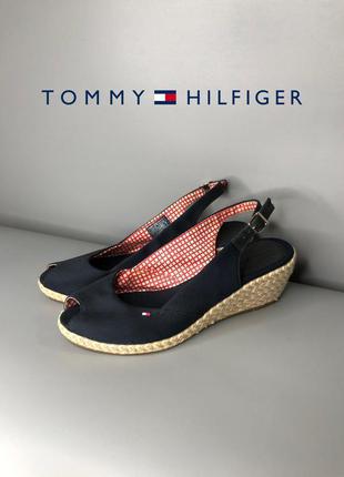 Tommy hilfiger эспадрильи легкие босоножки на танкетке платформе сабо мюли owens runfholz2 фото