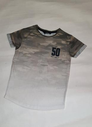 Футболка камуфляж на хлопчика george 5-7років