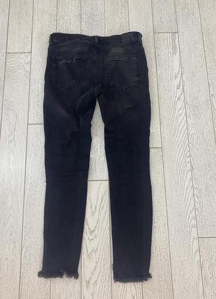 Джинсы zara skinny, с надписями2 фото