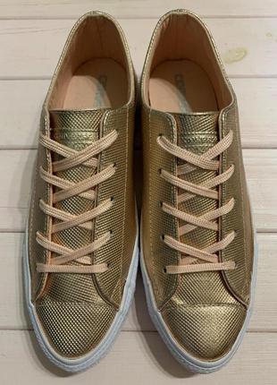 Кожаные кеды converce размер eur-40/25,5 см.