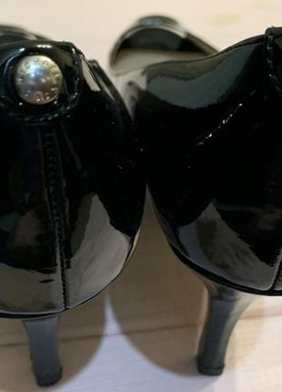 Кожаные туфли - лаковая кожа  michael kors размер 9m/406 фото