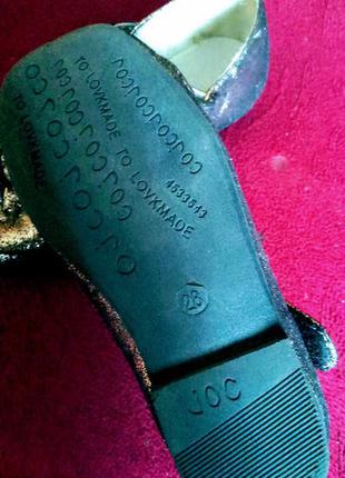 Туфли нарядные блестящие серебристые с бантиком на девочку стелька 18см3 фото