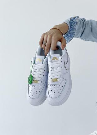 Nike air force 1 low white metallic gold, жіночі білі кросівки найк форс білі кросівки найк жіночі3 фото