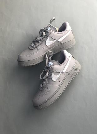 Кроссовки nike air force 1 lxx оригинал 36.5-402 фото