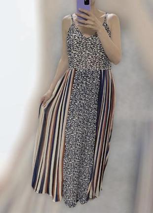 Длинное платье сарафан с плиссированной юбкой2 фото