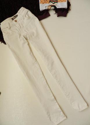 ✅стрейчевые белые джинсы1 фото