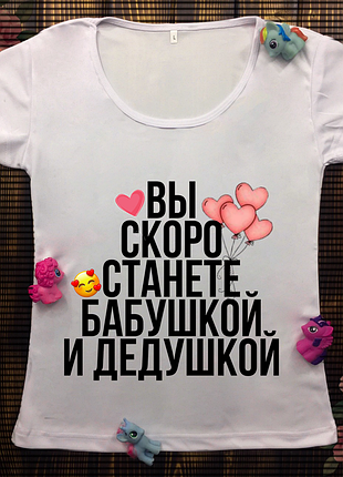 Женские футболки с принтом3 фото
