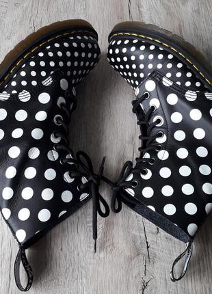 Черевики / черевики dr. martens словом chay