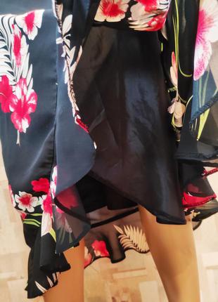 Шифонова сукня міді на запах з рюшами від prima collection6 фото