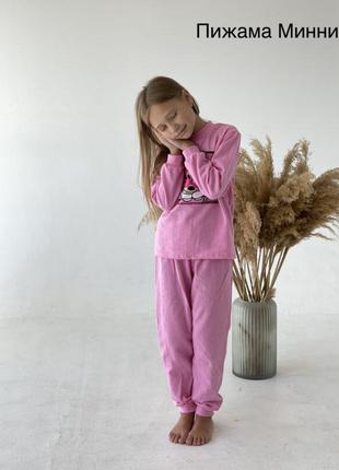 Легкая трикотажная пижама с красивым принтом!1 фото