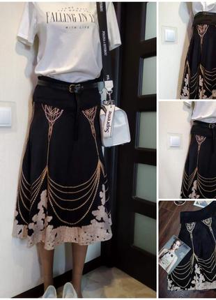 Легка вільна спідниця-трапеція