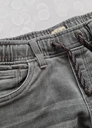 Дівчинка джинси слоучи 4