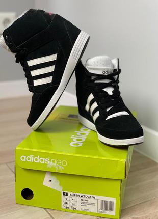 Кроссовки adidas neo сникеры, чёрные на танкетке3 фото