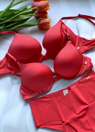 Комплект бюст трусики victoria’s secret оригинал