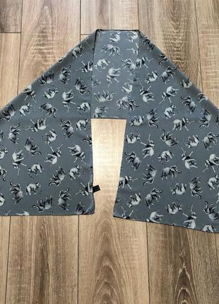 Женский красивый шелковый шарф платок с принтом от v.i.p company швейцария