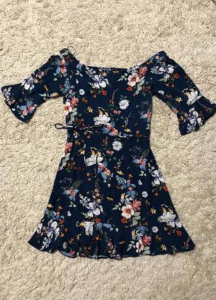 Плаття з відкритими плечима від oasis