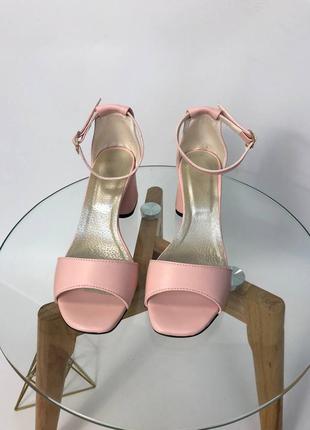 Босоніжки жіночі натуральна шкіра, замша італія2 фото